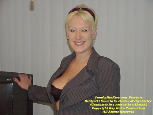 What's the name of this pornstar?