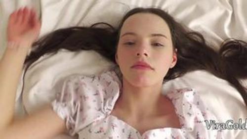 What's the name of this pornstar?