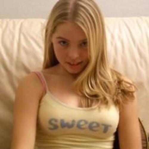 What's the name of this pornstar?