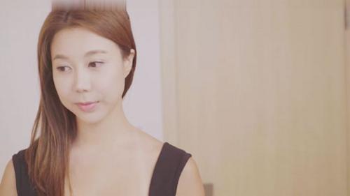 What's the name of this pornstar?