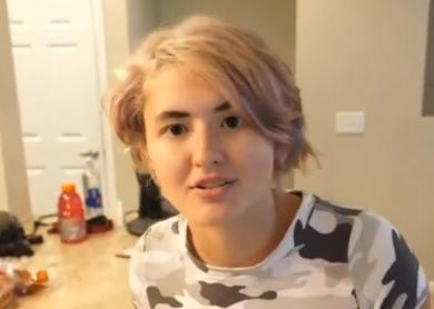 who is this blonde amateur in white camo being hypnotized?