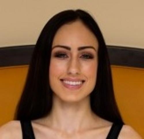 What's the name of this pornstar?