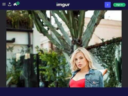 Her name is Sloan Harper.  https://www.tushy.com/videos/be-gentle