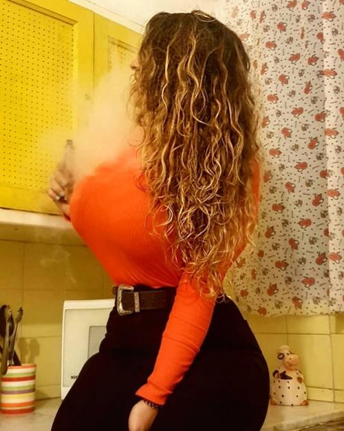 What's the name of this pornstar?