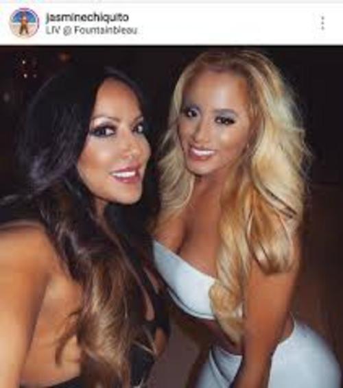 What's the name of this pornstar?