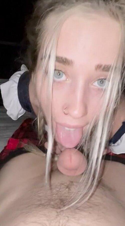 Who is this blonde babe?