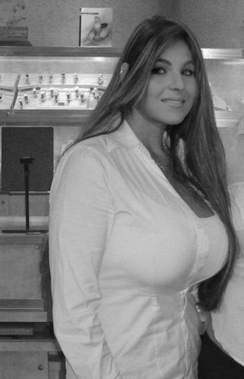 What's the name of this pornstar?