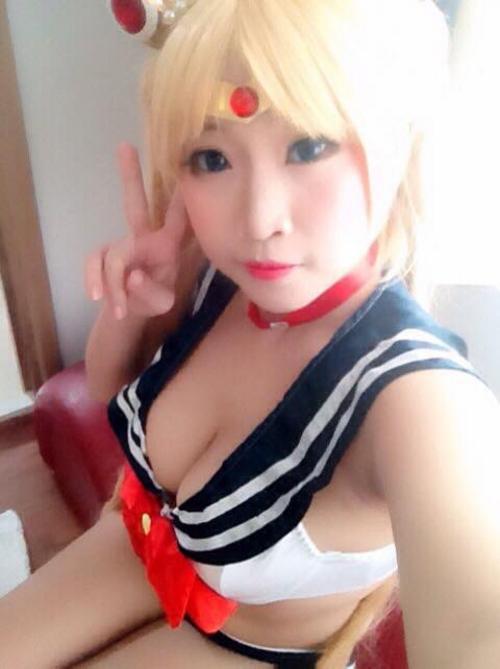 What's the name of this pornstar?