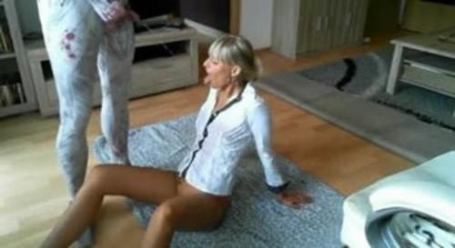 What's the name of this pornstar?