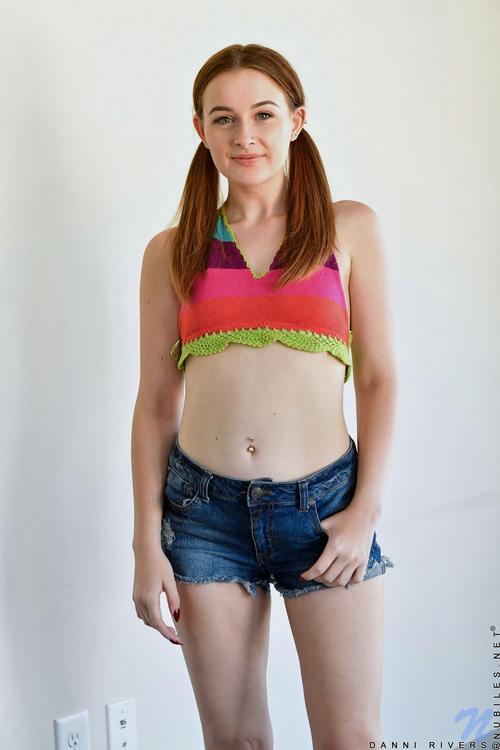 What's the name of this pornstar?