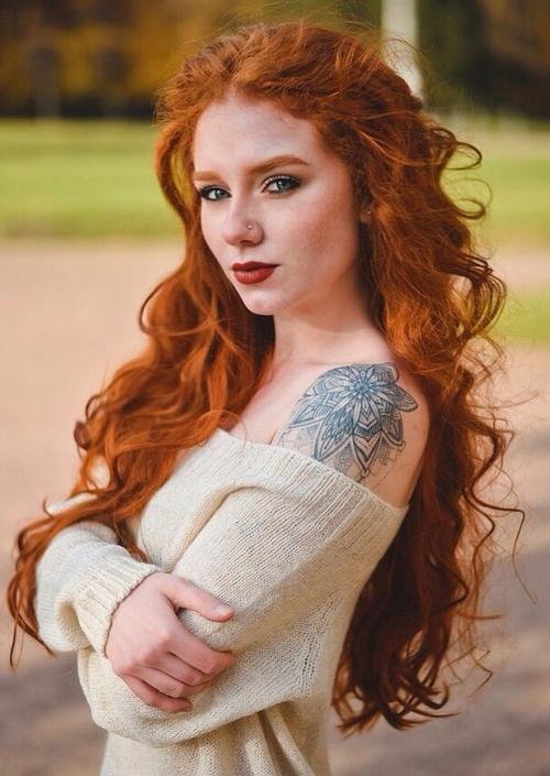 Khristina (cannot confirm with any certainty) - https://yandex.com/images/search?url=https%3A%2F%2F66.media.tumblr.com%2F7c0e8e2cde4abd2b4513d5abfbaefee9%2Ffa2f79bc7b3435a9-ae%2Fs640x960%2F33569686c8b5536643ab779e8a5b15358e9c7c74.jpg&img_url=https%3A%2F%2Fi.pinimg.com%2F736x%2Fe9%2Fbd%2F7a%2Fe9bd7a5ef9f114c98d4bff4ba8106664.jpg&rpt=imagelike&cbir_id=2232051%252FYnztSj4PRpNav-lF6w1lqQ