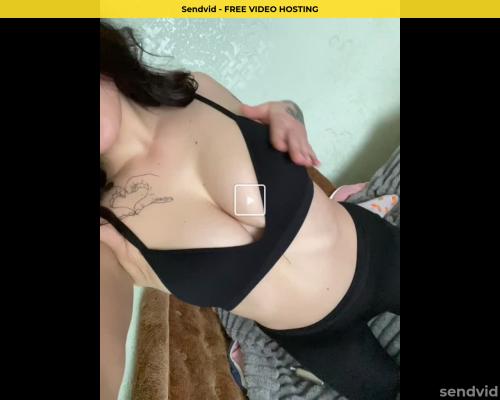 What's the name of this pornstar?