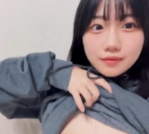 What's the name of this pornstar?