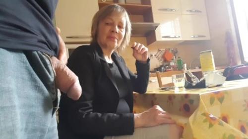 What's the name of this pornstar?