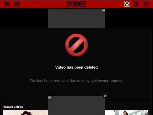 She's Sera Ryder https://www.wankzvr.com/don-t-stress-the-mess-5382925