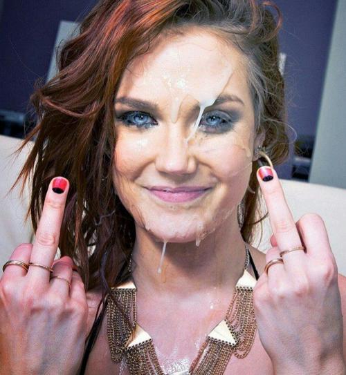 It's Siri - 

https://www.pichunter.com/gallery/3429249/Busty_Siri_rides_a_big