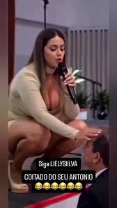 Who is this thick Brazilian pastor?