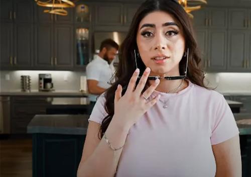 VIOLET MYERS - scene (with Angela White): Open House Nerds Fame-Fuck Their Idol - https://www.brazzers.com/video/9923931/open-house-nerds-fame-fuck-their-idol