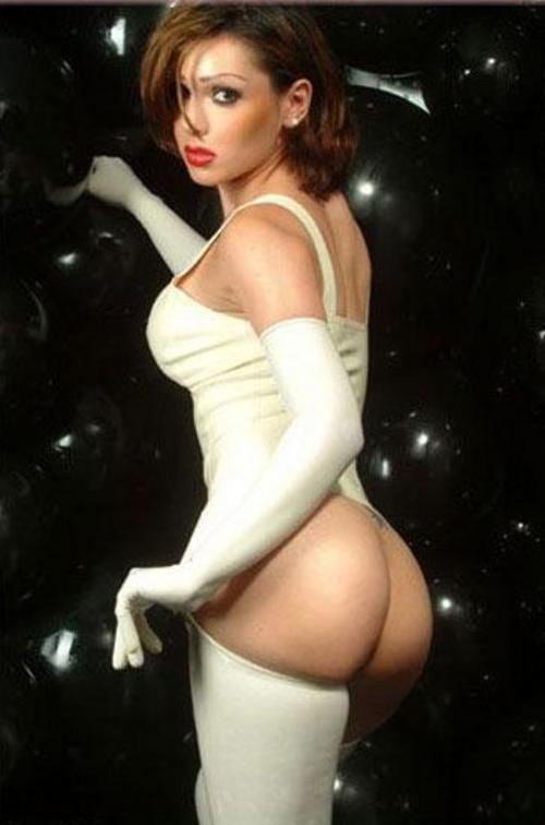 What's the name of this pornstar?