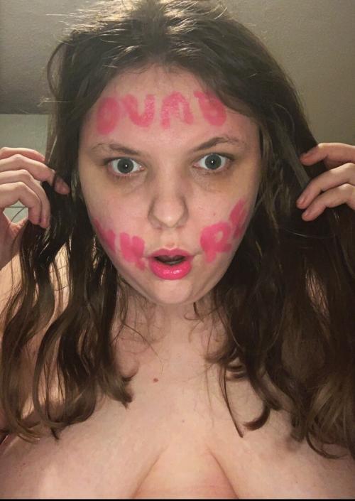 What's the name of this pornstar?