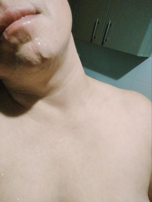 What's the name of this pornstar?