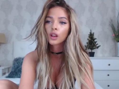 What's the name of this pornstar?