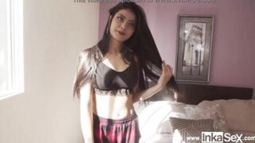 What's the name of this pornstar?