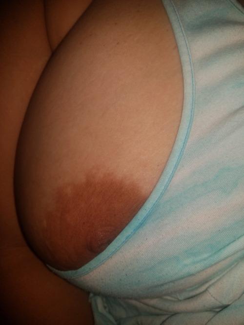 What's the name of this pornstar?