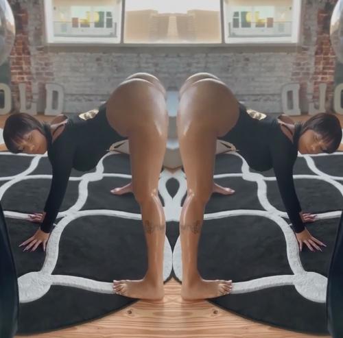 What's the name of this pornstar?