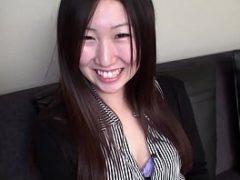 What's the name of this pornstar?