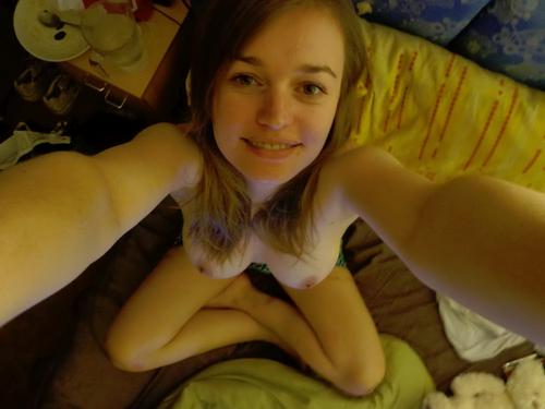 What's the name of this pornstar?