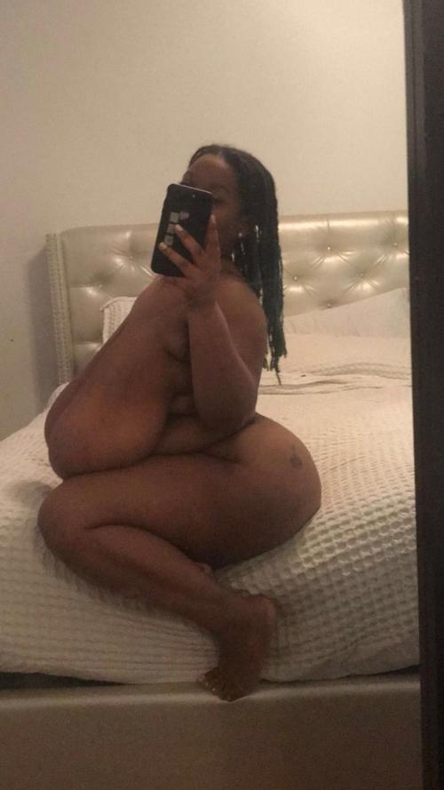 What's the name of this pornstar?