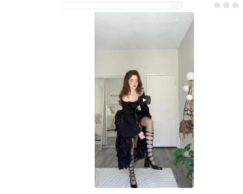 What's the name of this pornstar?