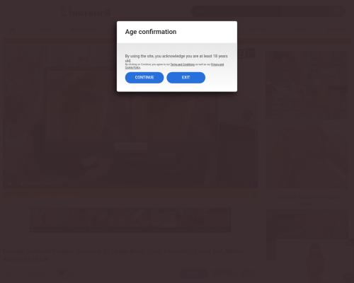 Who are the girls in Intro clip 