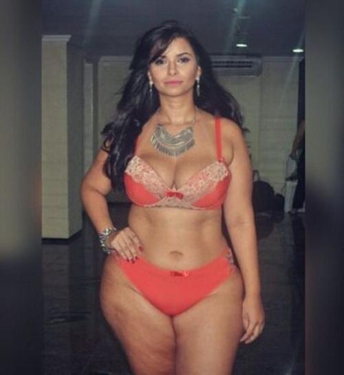 What's the name of this pornstar?