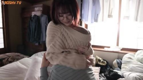 What's the name of this pornstar?