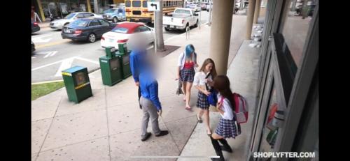 What's the name of this pornstar?