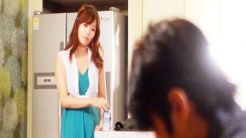 What's the name of this pornstar?