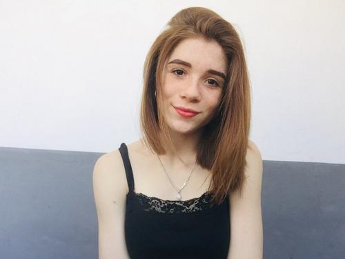 What's the name of this pornstar?