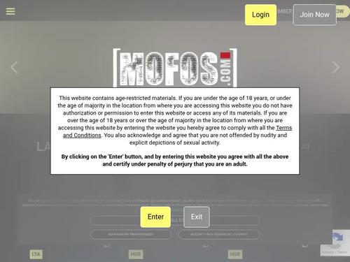 What's the name of this pornstar?