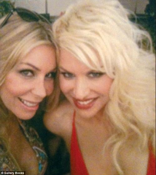 What's the name of this pornstar?