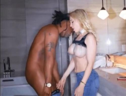 What's the name of this pornstar?