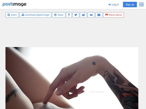 What's the name of this pornstar?