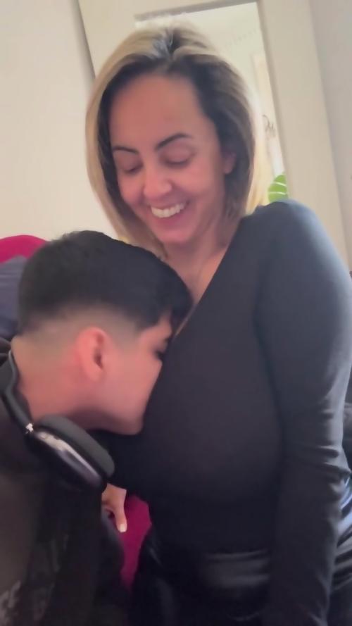 What's the name of this pornstar?