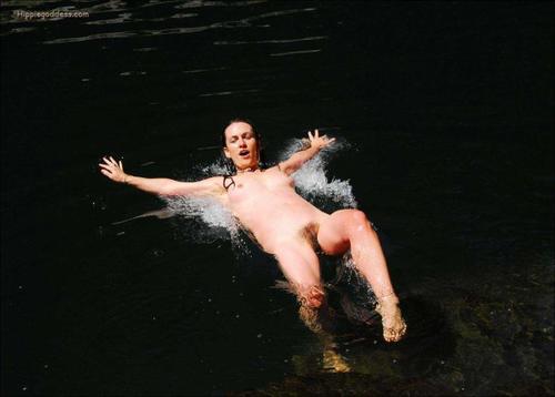 What's the name of this pornstar?