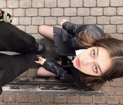 What's the name of this pornstar?