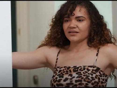 What's the name of this pornstar?
