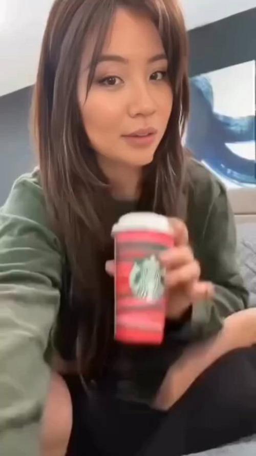 What's the name of this pornstar?