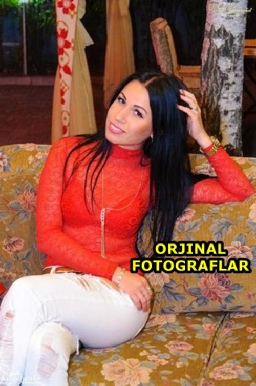 What's the name of this pornstar?