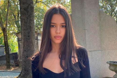 What's the name of this pornstar?